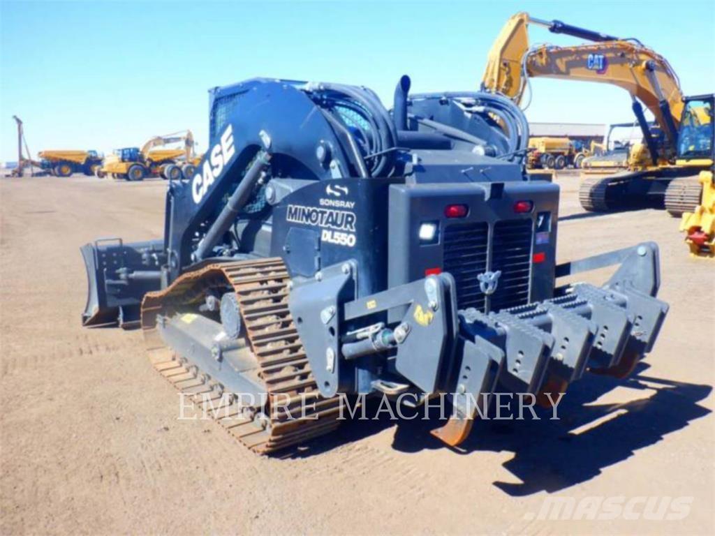 CASE DL550 Skid steer mini utovarivači