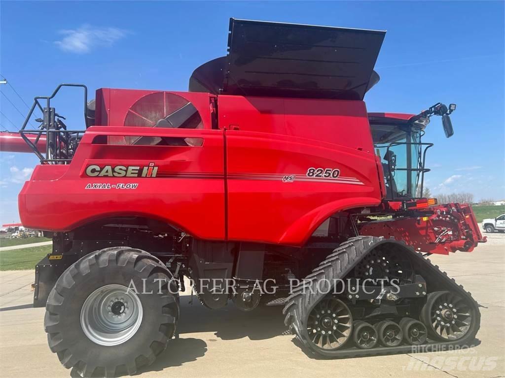 Case IH 8250 Kombajni