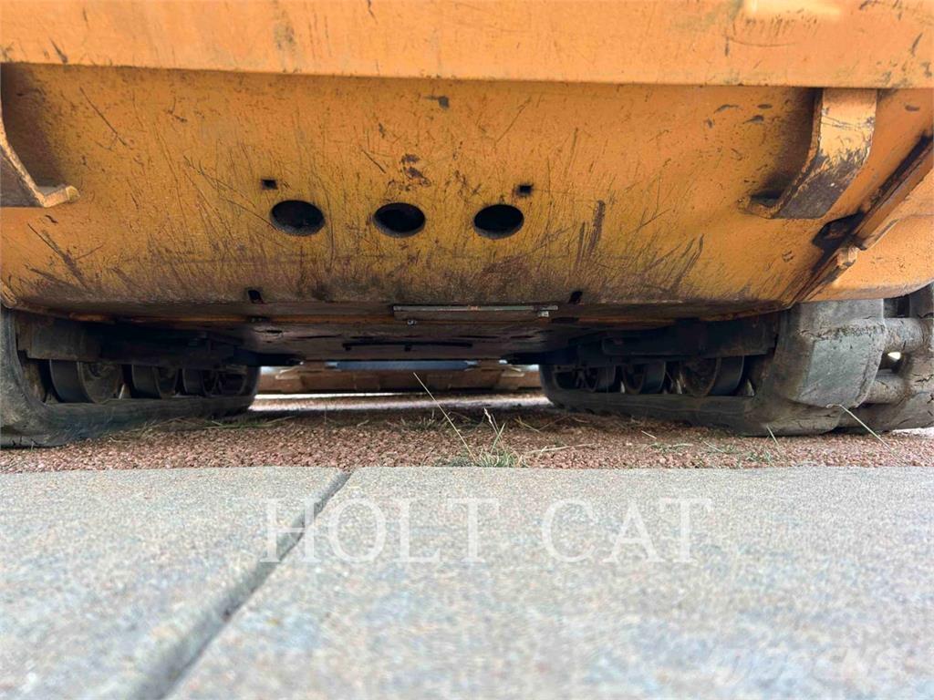 CASE TR270 Utovarivaču guseničara