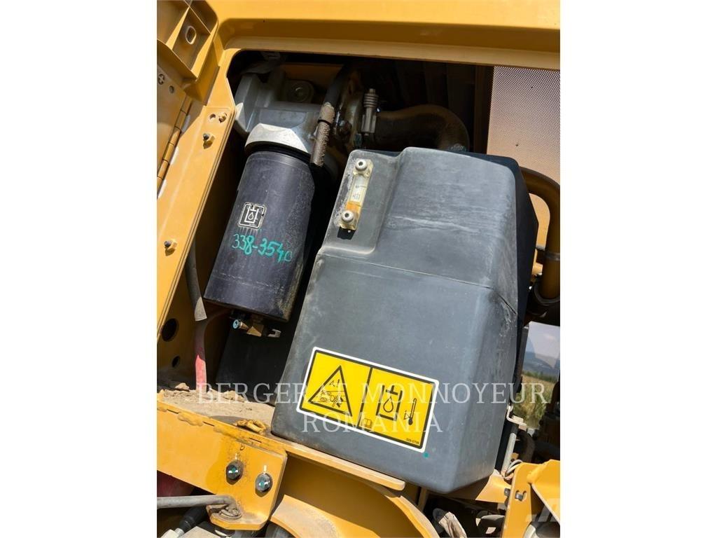 CAT 120M2 Grejderi