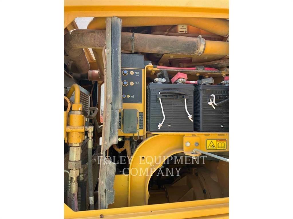 CAT 12M2 Grejderi
