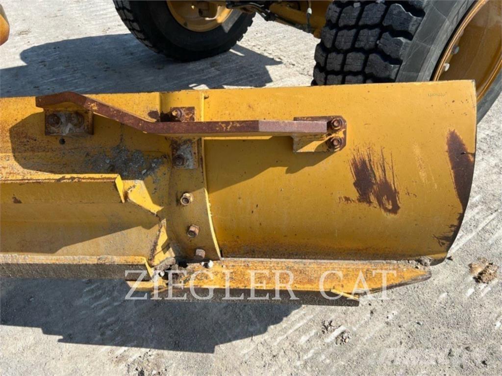 CAT 12M2 Grejderi