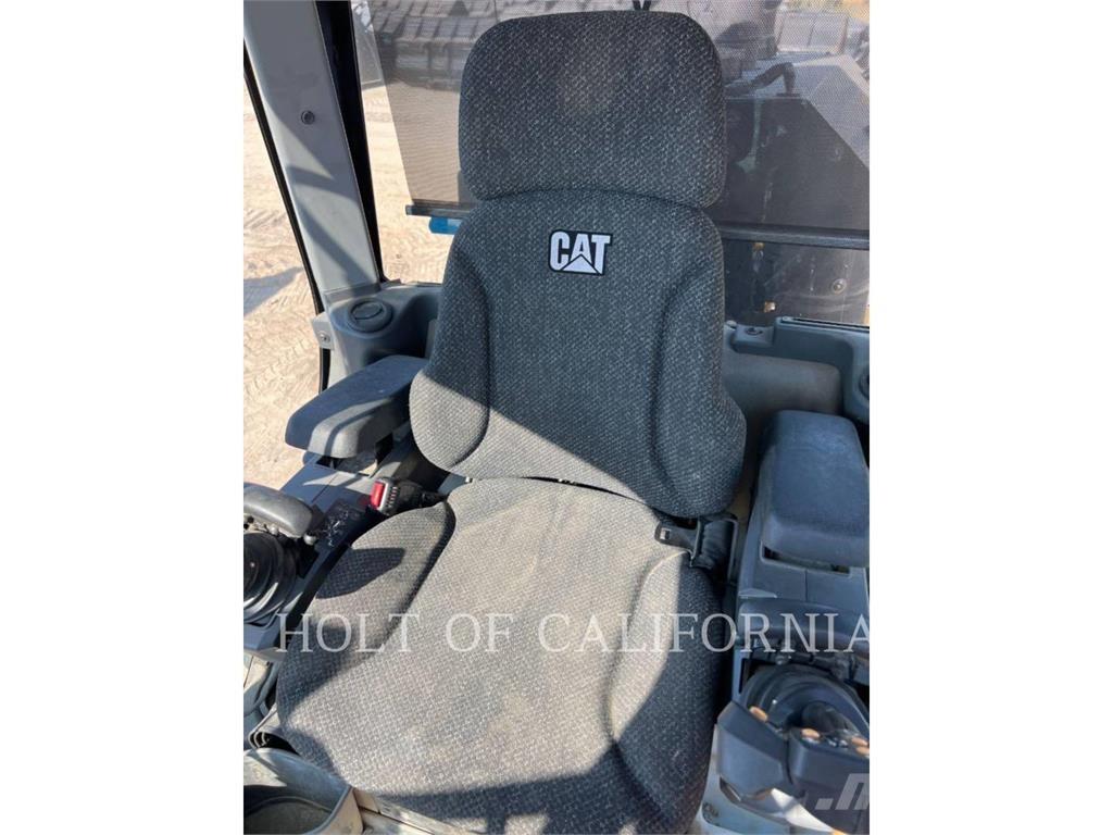 CAT 14-JOYSTICK Grejderi