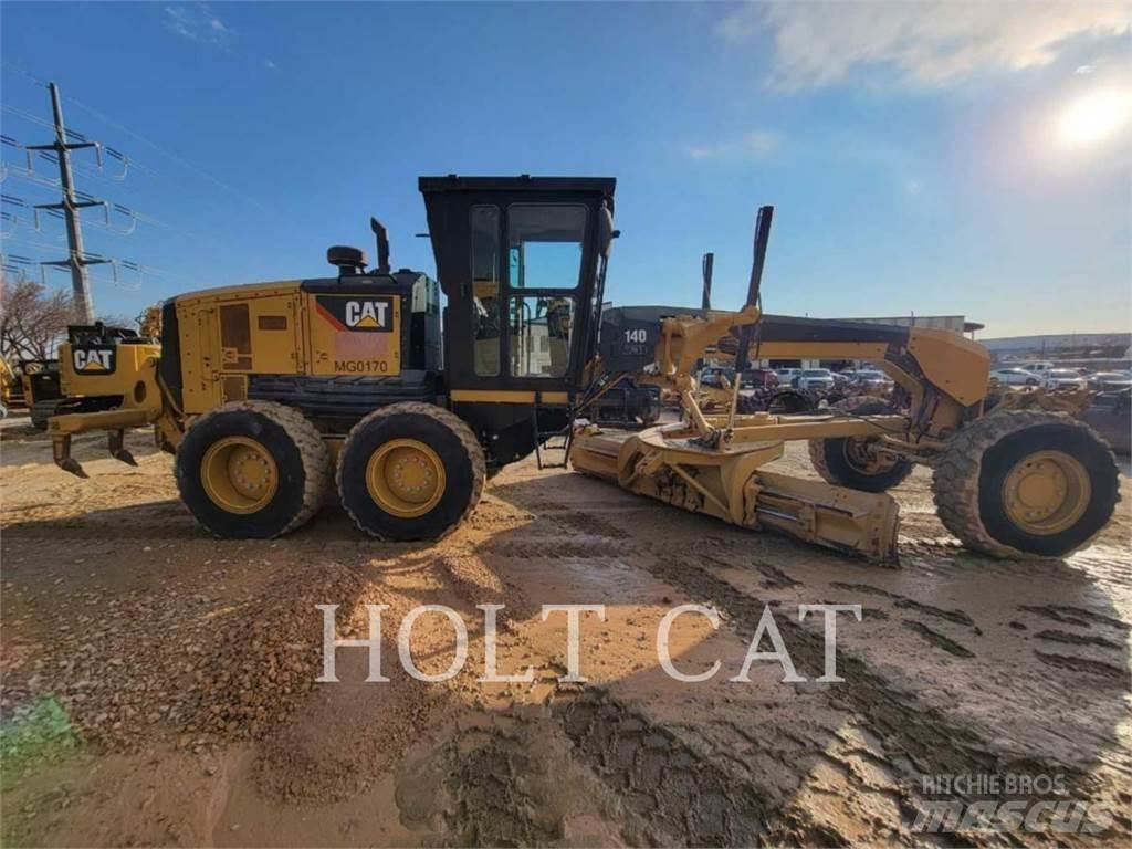 CAT 140 AWD Grejderi