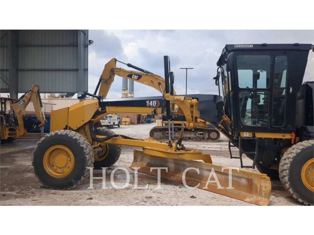 CAT 140 AWD Grejderi
