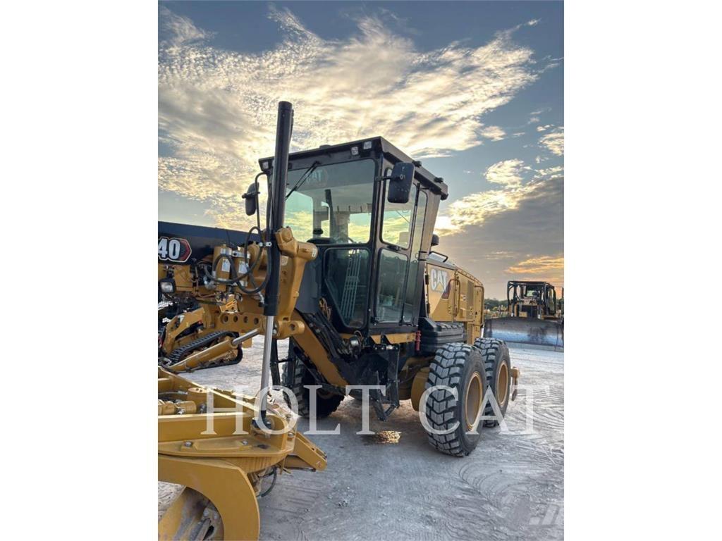 CAT 140 AWD Grejderi