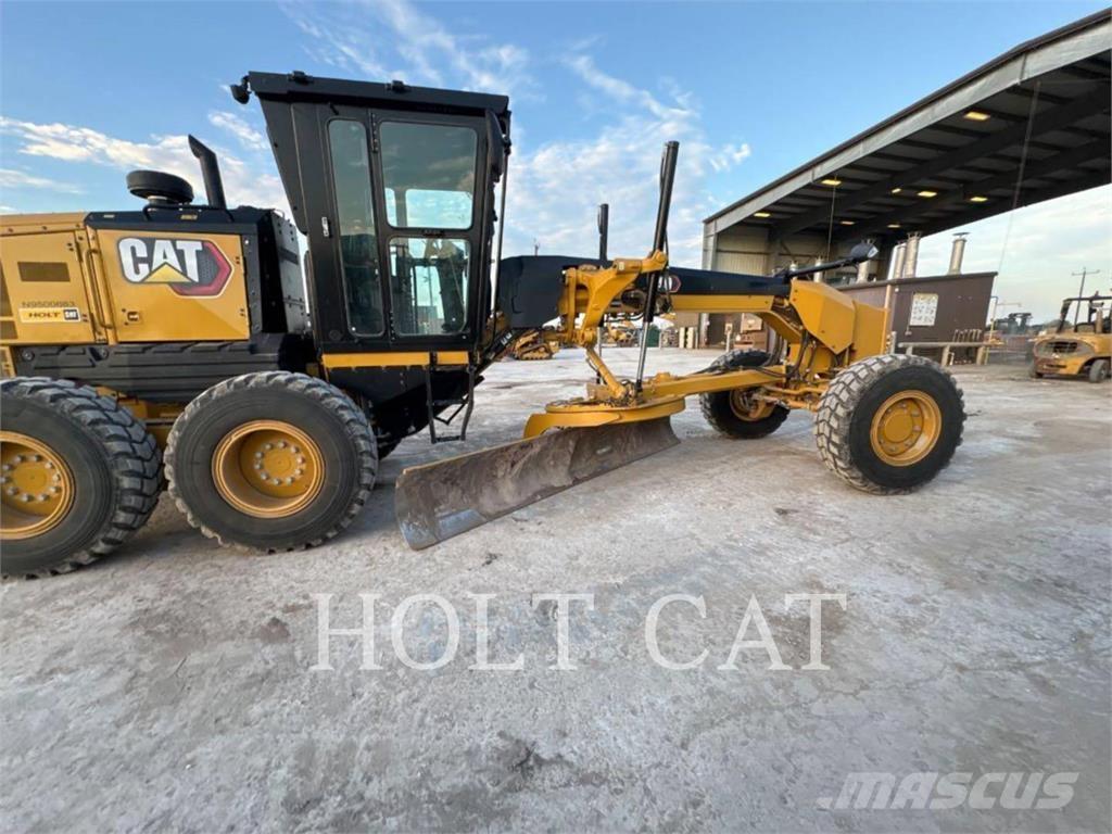 CAT 140 AWD Grejderi