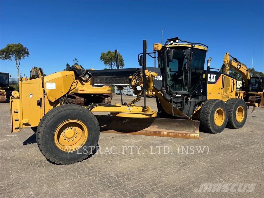 CAT 140M Grejderi