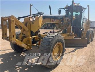 CAT 140M2 AWD Grejderi