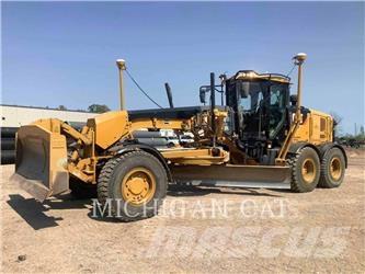 CAT 140M2 AWD Grejderi