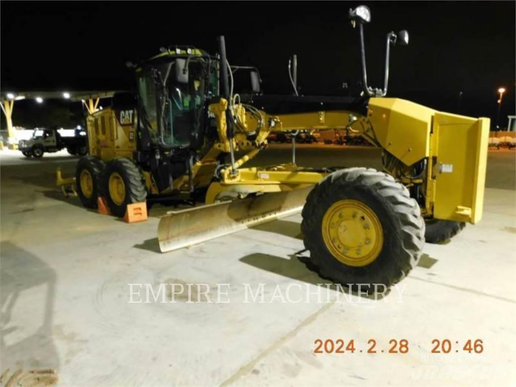 CAT 140M2 AWD Grejderi