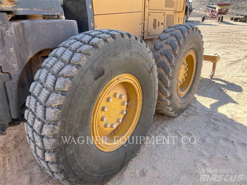 CAT 140M3 Grejderi