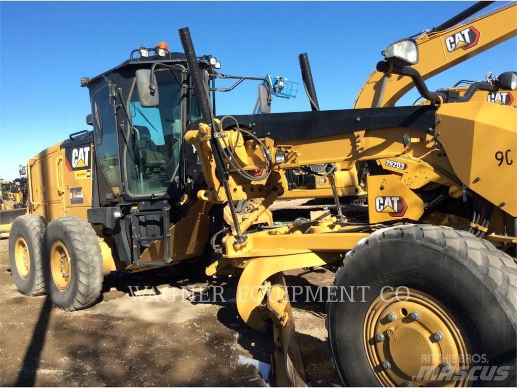 CAT 140M3 AWD Grejderi