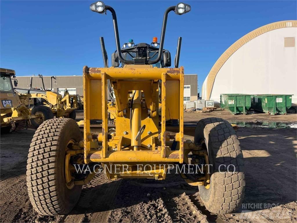 CAT 140M3 AWD Grejderi