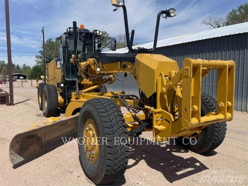 CAT 140M3 AWD Grejderi