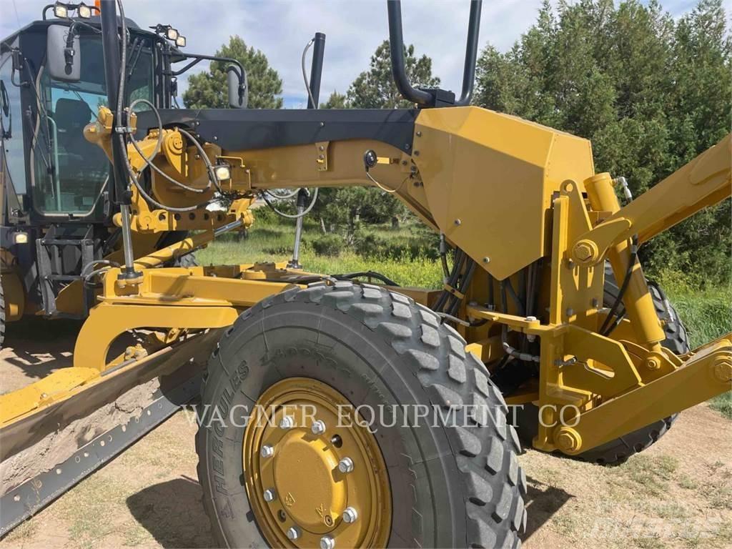 CAT 140M3 AWD Grejderi