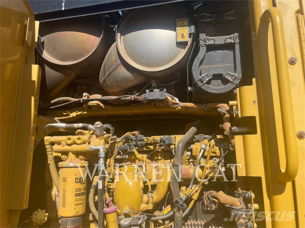 CAT 140M3 AWD Grejderi