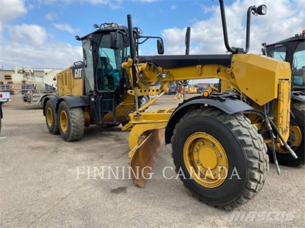 CAT 140M3 AWD Grejderi