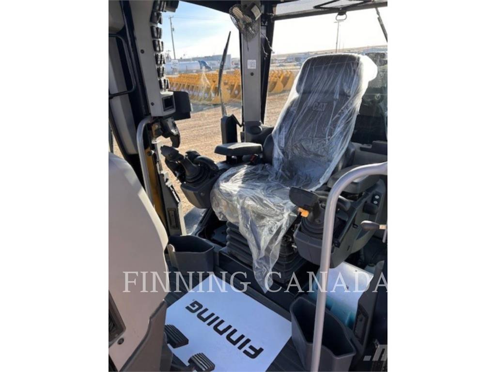 CAT 140M3 AWD Grejderi