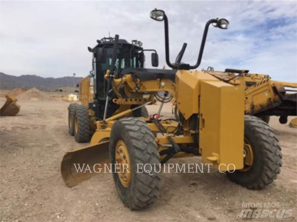 CAT 140M3 AWD Grejderi