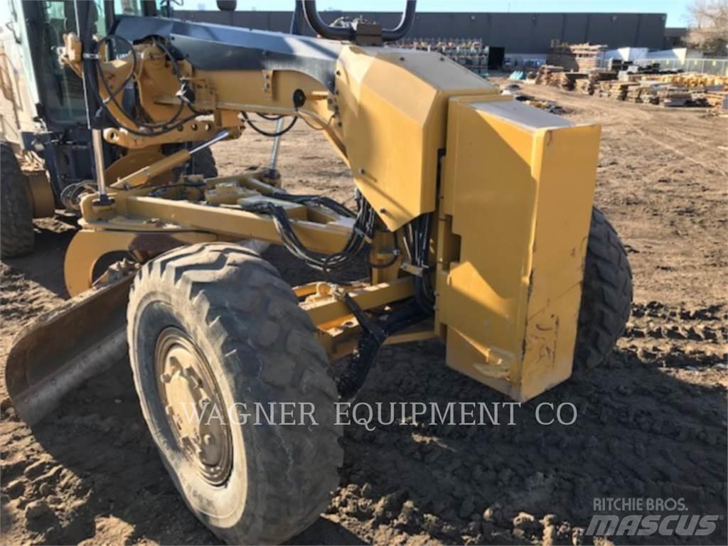 CAT 140M3 AWD Grejderi