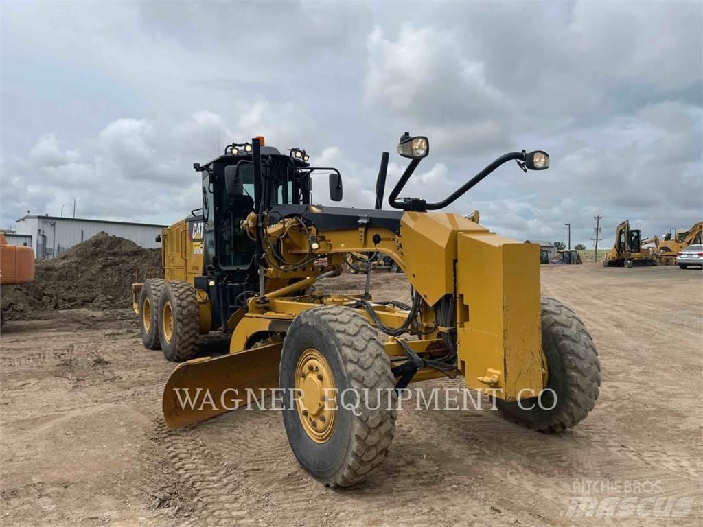 CAT 140M3 AWD Grejderi