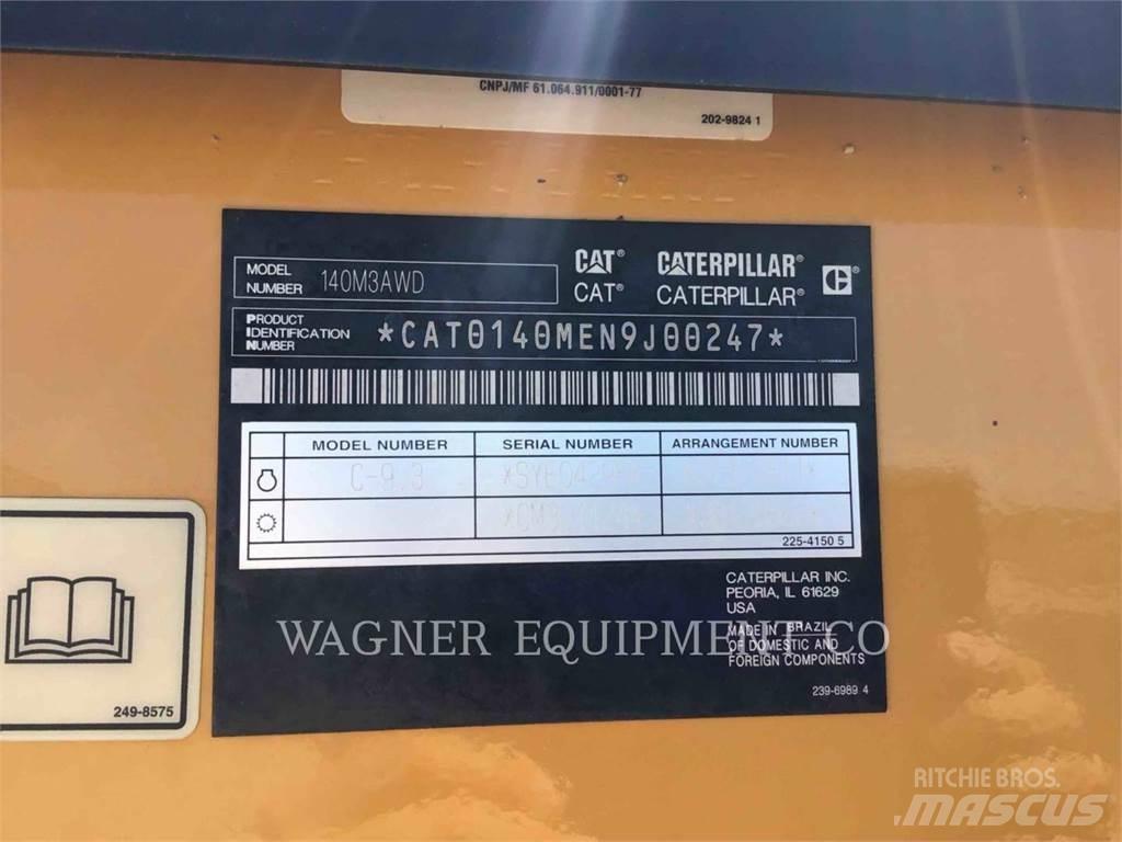 CAT 140M3 AWD Grejderi
