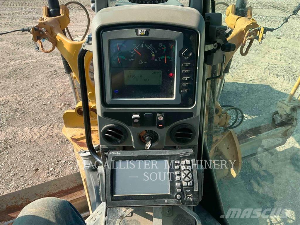 CAT 140M3AWD Grejderi