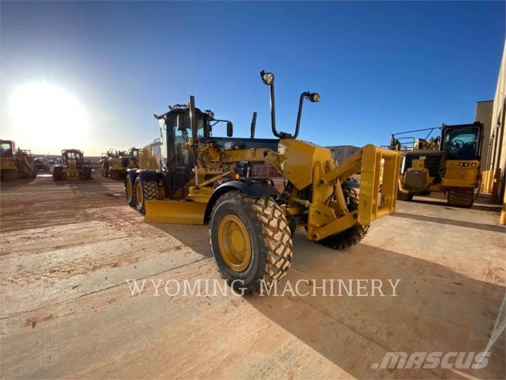 CAT 150 AWD Grejderi