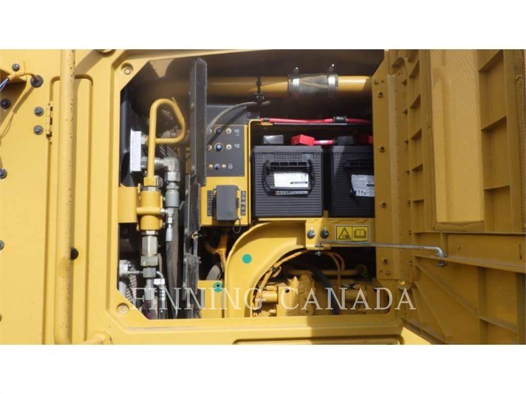 CAT 160-15 AWD Grejderi