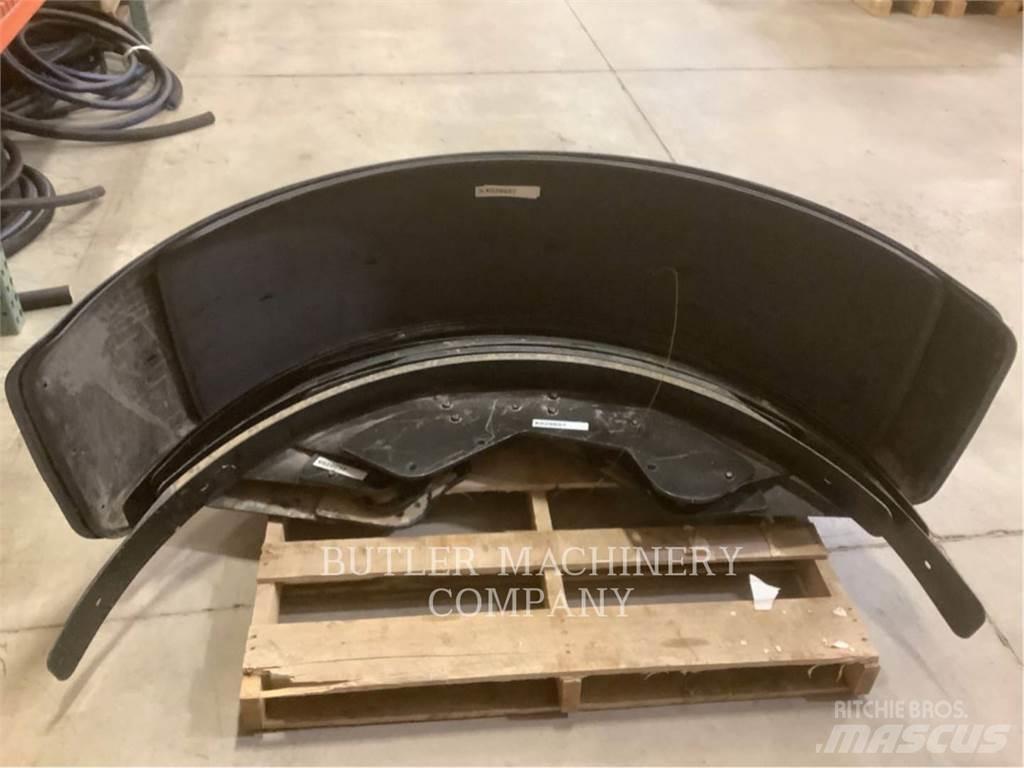 CAT 160M2 REAR FENDER Ostalo za građevinarstvo