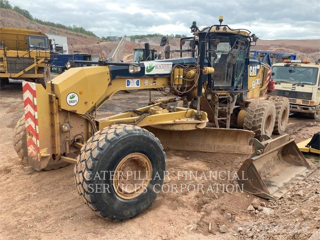CAT 16M Grejderi