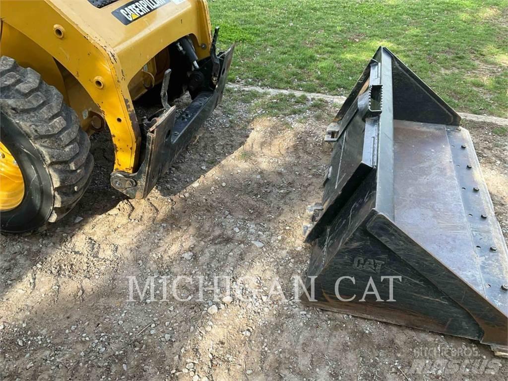 CAT 226B3 C Skid steer mini utovarivači