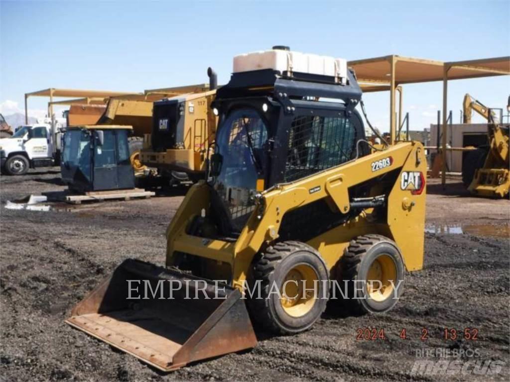 CAT 226D3 CA Skid steer mini utovarivači