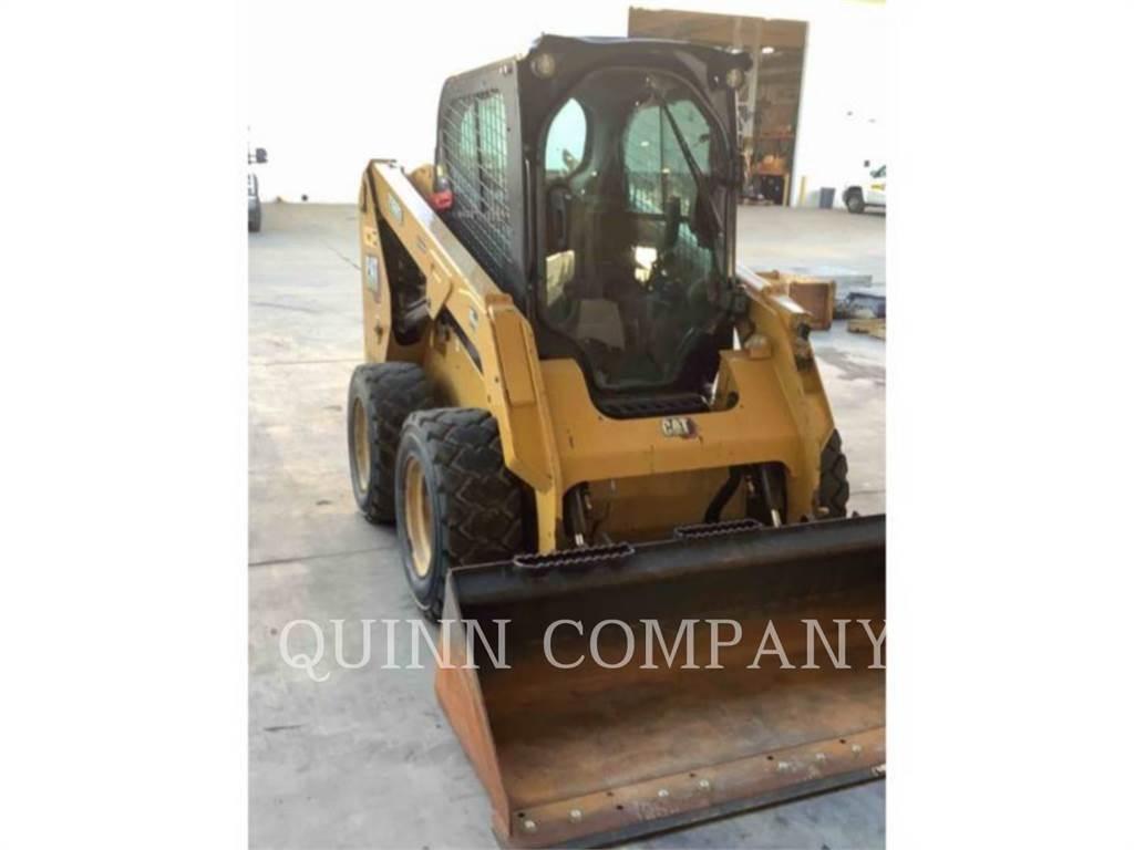 CAT 236D Skid steer mini utovarivači