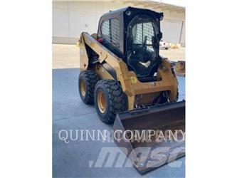 CAT 236D Skid steer mini utovarivači