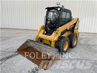 CAT 236D Skid steer mini utovarivači