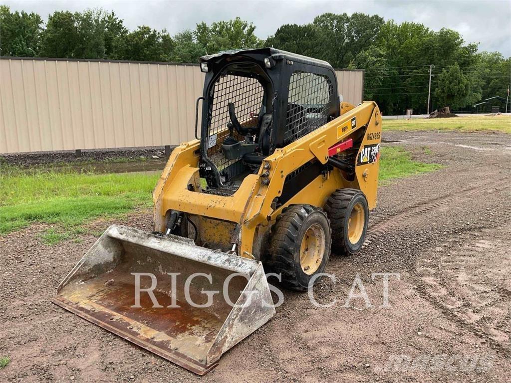 CAT 236D Skid steer mini utovarivači
