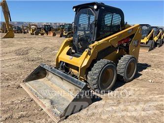 CAT 236D3 Skid steer mini utovarivači