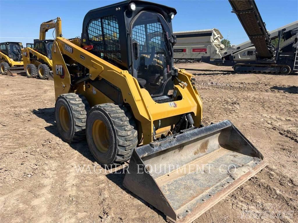 CAT 236D3 Skid steer mini utovarivači