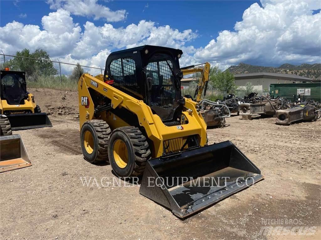 CAT 236D3 Skid steer mini utovarivači