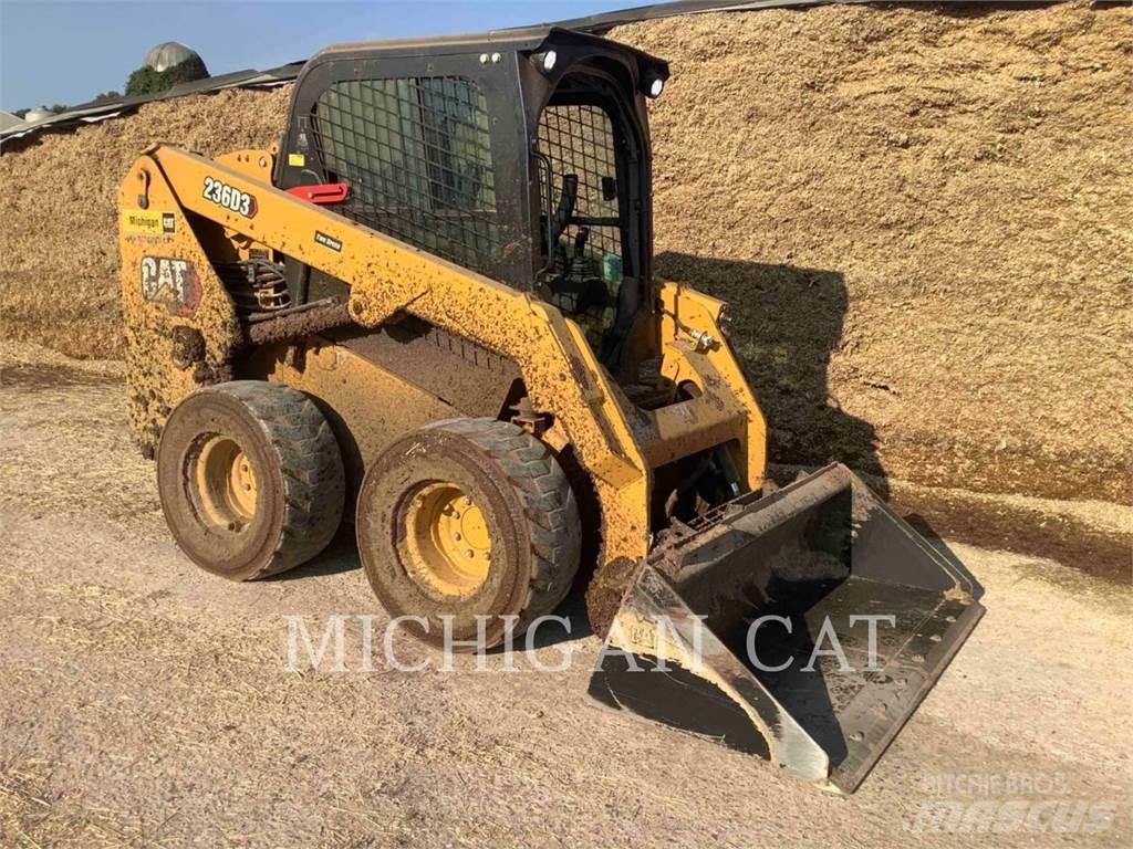 CAT 236D3 AQ Skid steer mini utovarivači