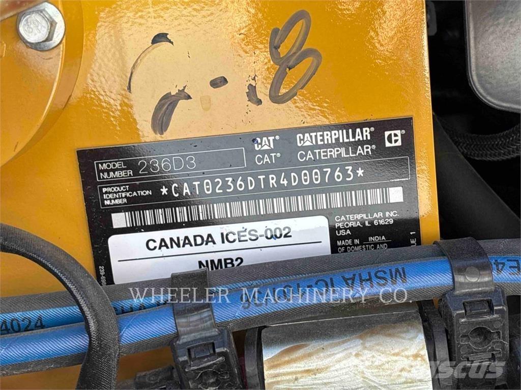 CAT 236D3 C3H2 Skid steer mini utovarivači