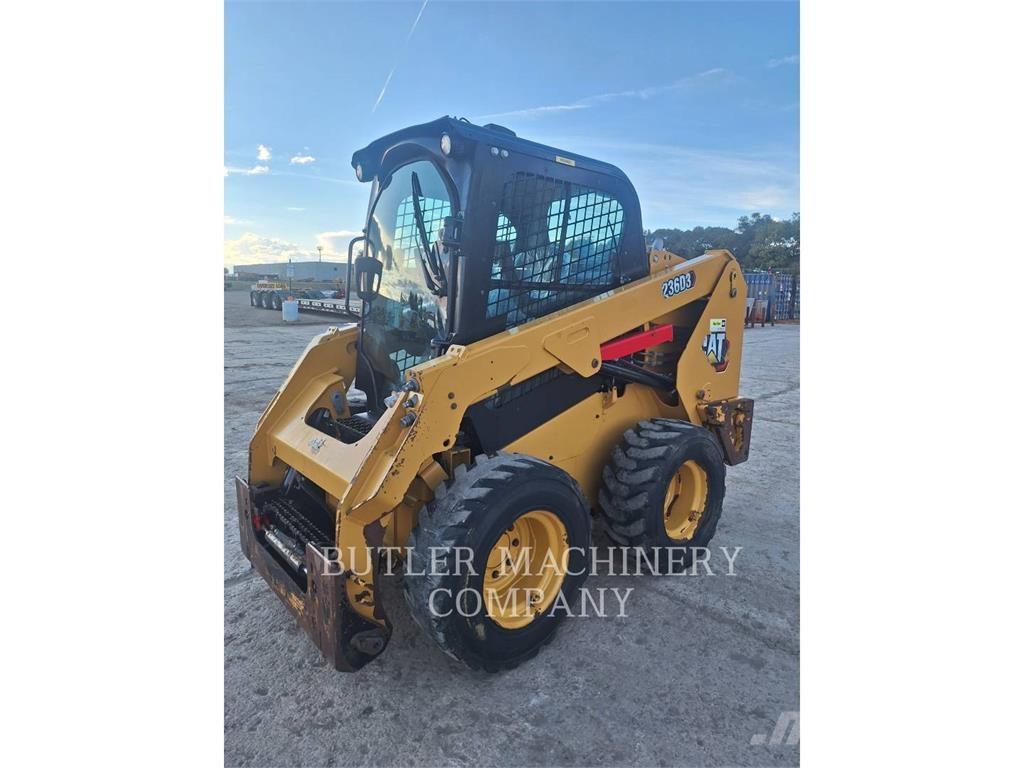 CAT 236D3 C3H2 Skid steer mini utovarivači