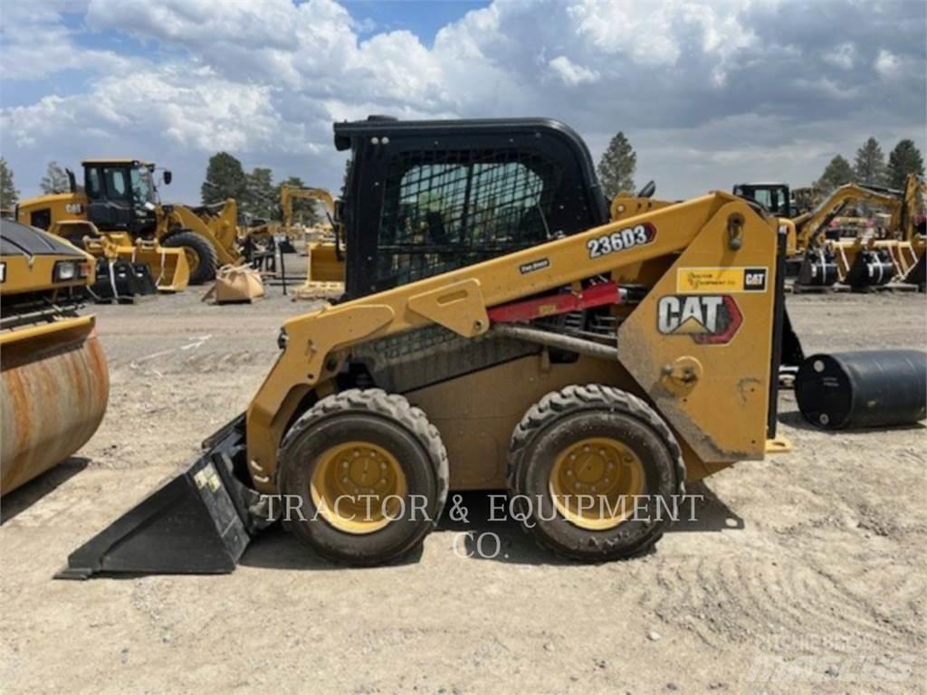 CAT 236D3 H2CB Skid steer mini utovarivači