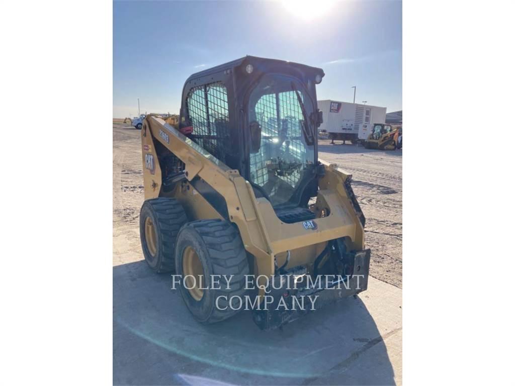 CAT 236D3STD1C Skid steer mini utovarivači