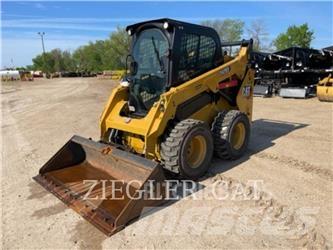 CAT 242D3 Skid steer mini utovarivači