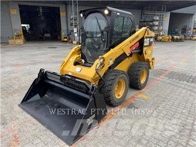 CAT 246D Skid steer mini utovarivači