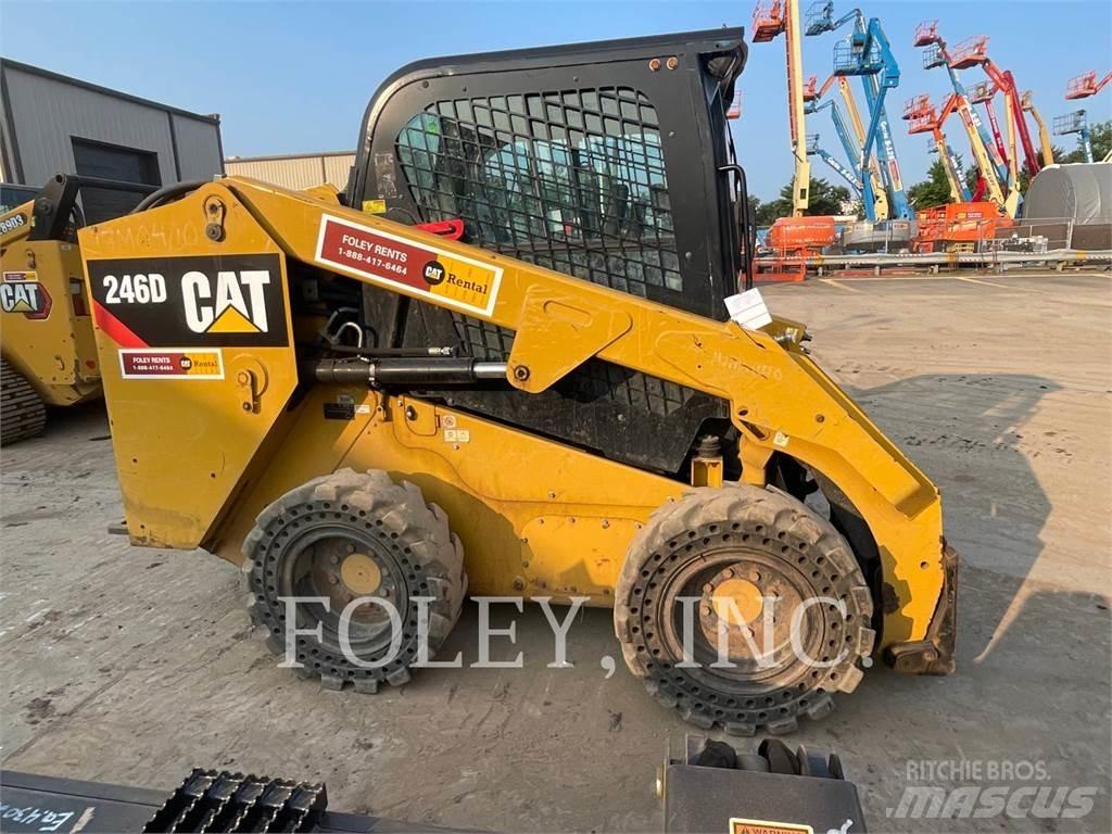 CAT 246D Skid steer mini utovarivači