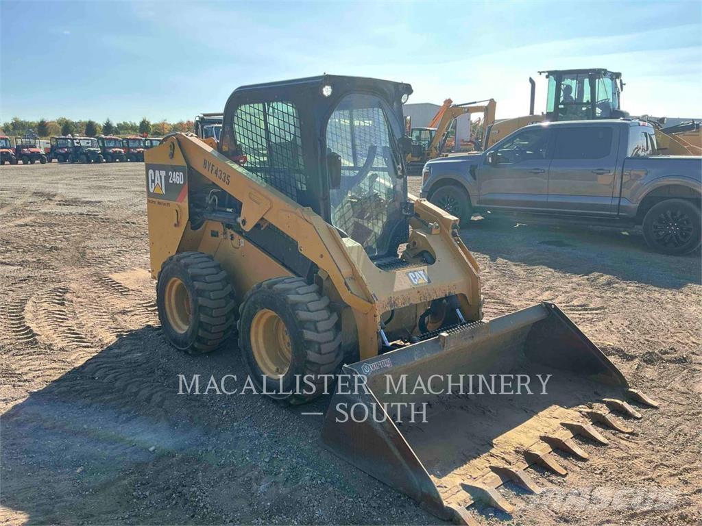 CAT 246D Skid steer mini utovarivači